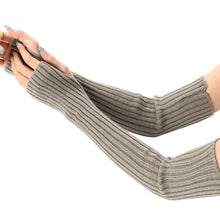 Load image into Gallery viewer, Fingerless Knit Gloves Light Gray
