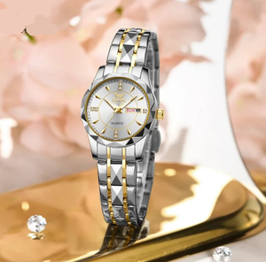 Luxury Womens Waterproof Watch Silver White