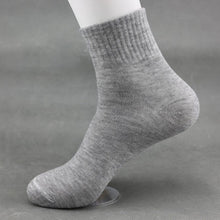 Load image into Gallery viewer, Men&#39;s Solid Color Sock gray
