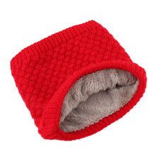 Load image into Gallery viewer, Knit Neck Warmer  Red
