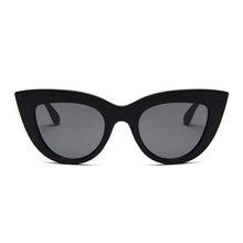 Load image into Gallery viewer, Cat Eye Frame Style Sunglasses Black Gray Front View

